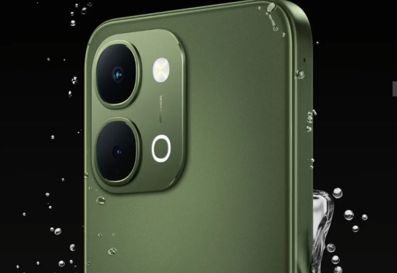 Vivo T5X 5G  अच्छा बैटरी बैकअप,और वॉटर प्रूफ के साथ पॉवर गेम मोड के साथ।